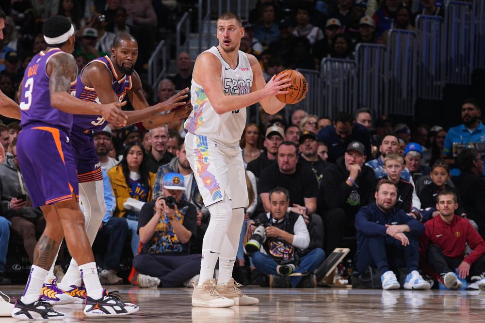 已就租借事 已就租借事