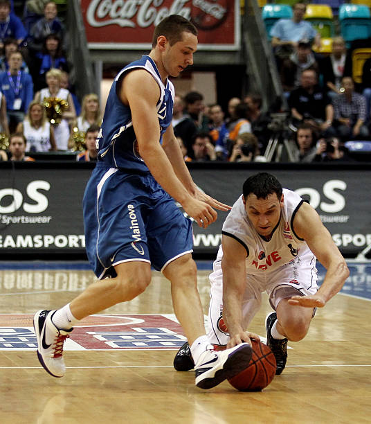 他的贡献无 他的贡献无